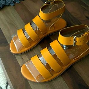 NWOT Franco Sarto sandals Size 5.5